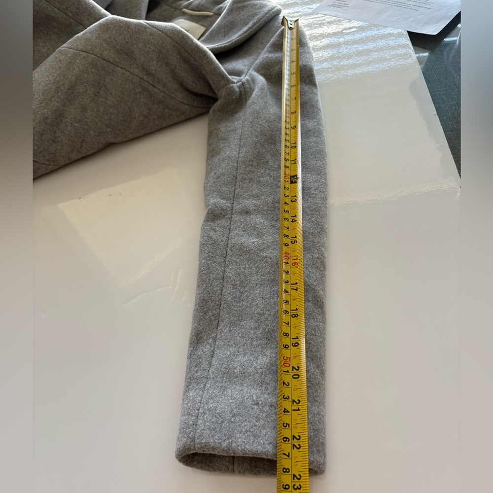 Aritzia Wilfred Cocoon Coat - Picture 13 of 14